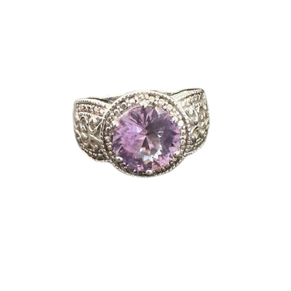 Vintage Sterling  Round.Cut Amethyst Colored CZ Ring - Picture 3 of 5